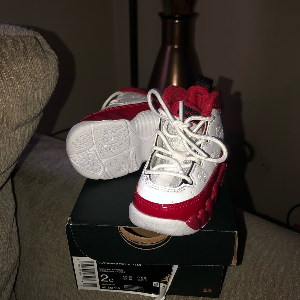 Infant Jordan Retro 9